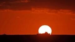 World's oceans hit highest temperature on record as El Niño grows